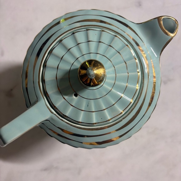 Vintage Sadler, England Art Deco ceramic teapot in mint green with gold accents - Picture 3 of 16